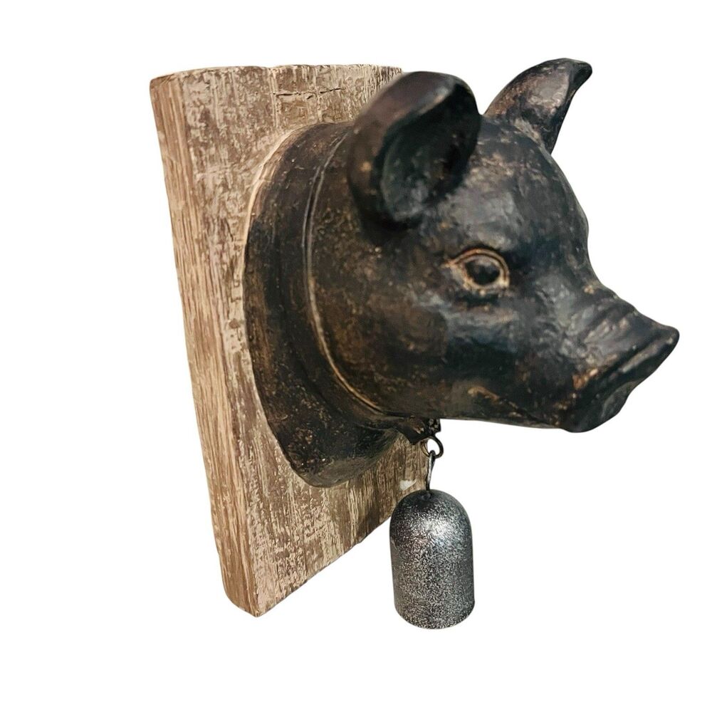 Resin Pig Head Faux Wood Wall Plaque with Metal Bell Rustic Farmhouse Décor 7"H